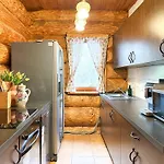 Medveď, Vlk, Líška Zrubová Rozprávka Nad Rybníkom Chalet Kostolna Ves