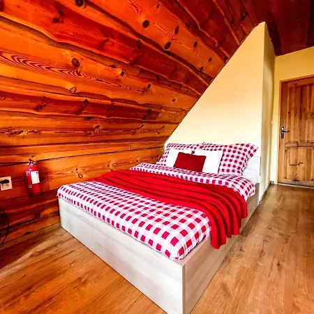 Chalet Medved, Vlk, Liska Zrubova Rozpravka Nad Rybnikom *