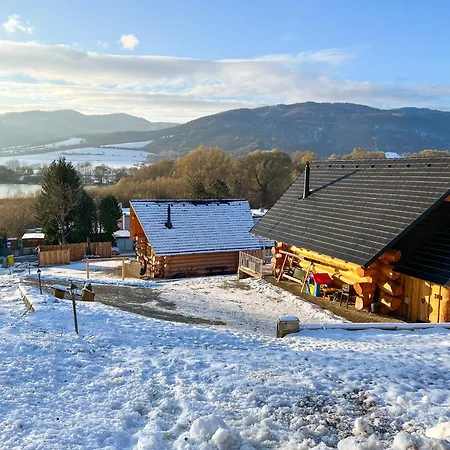 Chalet Medveď, Vlk, Líška Zrubová Rozprávka Nad Rybníkom
