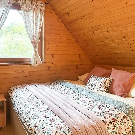 Chalet Medved, Vlk, Liska Zrubova Rozpravka Nad Rybnikom Kostolna Ves