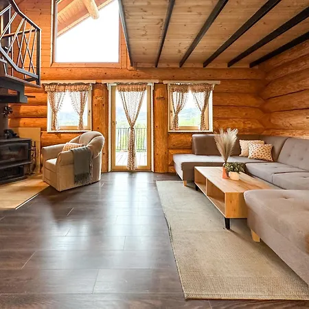 Horská chata Medveď, Vlk, Líška Zrubová Rozprávka Nad Rybníkom Kostolna Ves