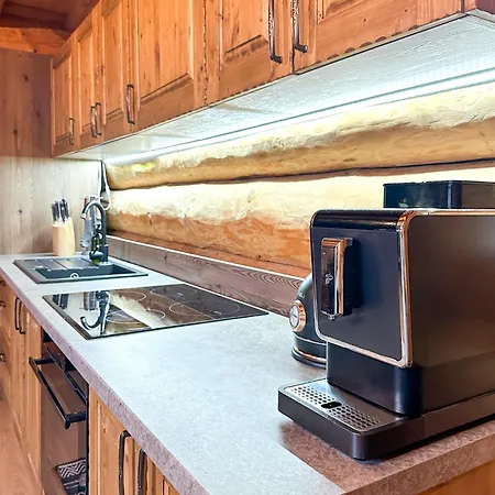 Medved, Vlk, Liska Zrubova Rozpravka Nad Rybnikom Chalet *