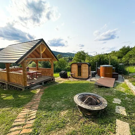 Chalet Medved, Vlk, Liska Zrubova Rozpravka Nad Rybnikom