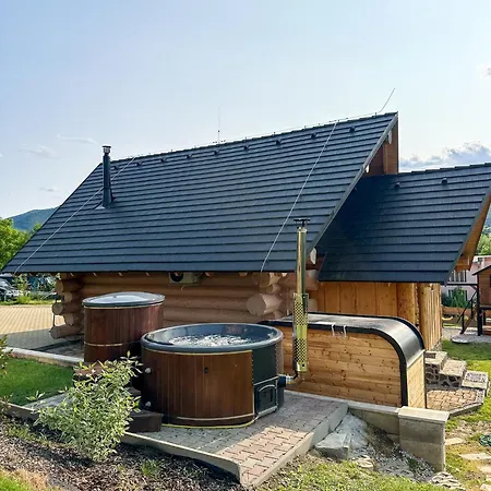 Medved, Vlk, Liska Zrubova Rozpravka Nad Rybnikom Chalet *